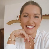 Irene Comiotto Email