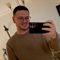 Roger Warnes Transport Ltd Employee Ben Groom's profile photo