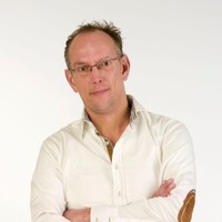 Kees van Es Email