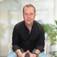 Sebastian Kremer Email