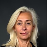 Carrefour Employee Béatrice Robin's profile photo