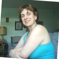 Nina Tedeluri Email