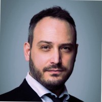 Lantos Mihály Email