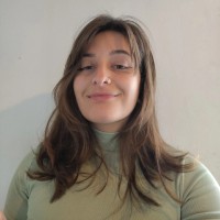 Lucia Piñeiro Email