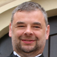 Daniel Wallace Email & Phone Number