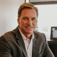 E-mail e número de telefone de Jim Buch