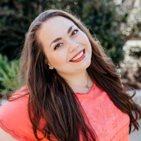 Nashville on the Move of Real Broker Employee Suzanne Fletcher's profile photo