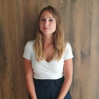 Manon Castanie Email