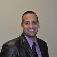 Johnson & Johnson Team Realty Employee Carlos Ibarra's profile photo