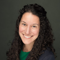 Beta Academy - Company Employee Helen Abernathy's profile photo
