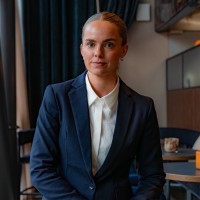 Sweed Beauty Employee Ellinor Stern's profile photo