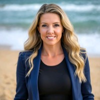 Amanda Lippold Email & Phone Number