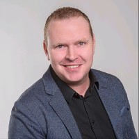 GBS Gewerbliches Berufs- und Weiterbildungszentrum St. Gallen Employee Raphael Oetliker's profile photo