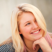 Hallie Hanks Email & Phone Number
