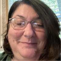 Danielle Kinnett Email & Phone Number