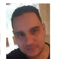 axicorp GmbH Employee Bouarfa Mamouni's profile photo