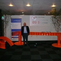 Jan van Berkel Email