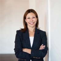 Kerri Warner Email & Phone Number