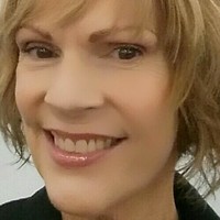 Staples Stores Employee Kate McBee's profile photo