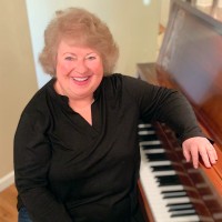 Music Works Northwest Employee Diana Wigington's profile photo