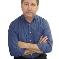 E-mail e número de telefone de João Pilla