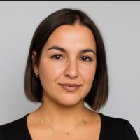 Amel Iggui Email