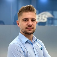 Kamil Miś Email