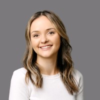 Maxi Kuehn Email