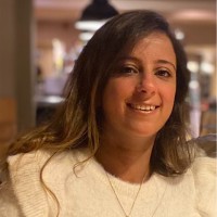 Sandra Luka Email