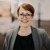 Kathrin Müthing Email