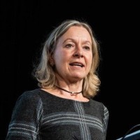 Susanne Huth Email