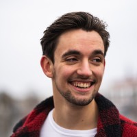Liam van Dijk Email
