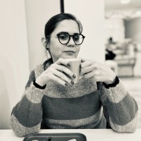 Stefanie Guns Email