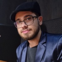 Artur César Email