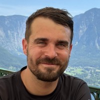 Tomáš Frélich Email