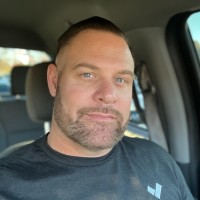 Lumibuild Employee Robert Doobovsky's profile photo
