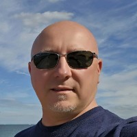 Daniel Lenartowicz Email