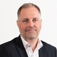 Henrik Christiansen Email