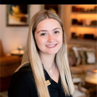 Isabella Pettit Email & Phone Number