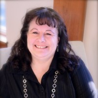 Maust & Leone Employee Lori Rivet's profile photo