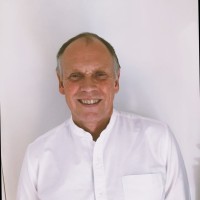 Ian Lees Email & Phone Number