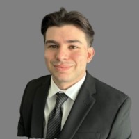 Robert Half Employee Gabriel Falcon's profile photo