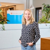 Inge de Wolf Email