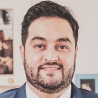 Gustavo de Oliveira e Silva Email