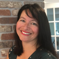 Revue Banque Employee Ingrid Hazard's profile photo
