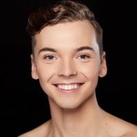 Max Erickson Email & Phone Number