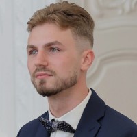Alexis Tarlowski Email