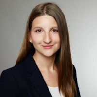 Lisa Giering Email