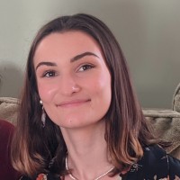 Chloe Richter Email & Phone Number