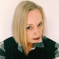 Leslie Byron Email & Phone Number